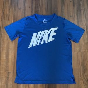 Nike dri-fit T-shirt